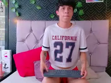 Chaturbate Sex Chat of axel_evanss