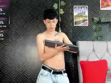 Chaturbate Live Sex of axel_evanss