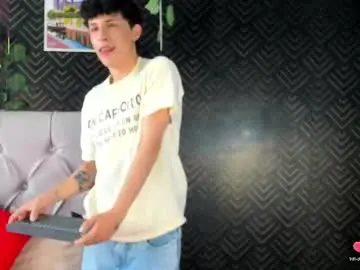 Chaturbate Adult Webcam of axel_evanss