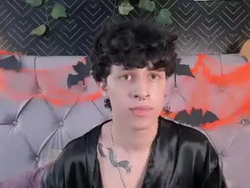 Chaturbate Free Live Porn of axel_evanss
