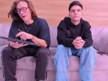 Chaturbate Best live sex cam show of heteros_men