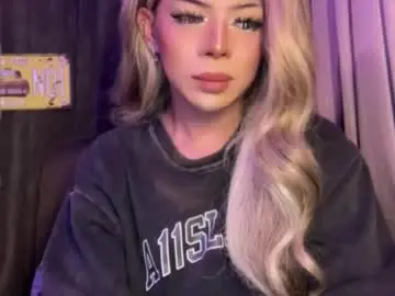 Chaturbate Adult Video Chat of meetmehalfway888