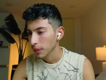 Chaturbate Best live sex cam show of ethan_skiny_