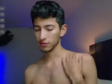 Chaturbate Private Sex Chat of ethan_skiny_
