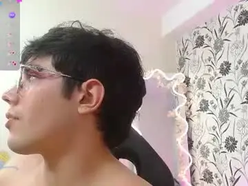Chaturbate Adult Video Chat of axelnoir_tay