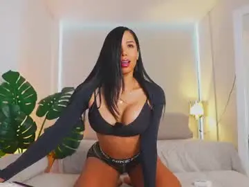 Chaturbate Best live sex cam show of connycuisman