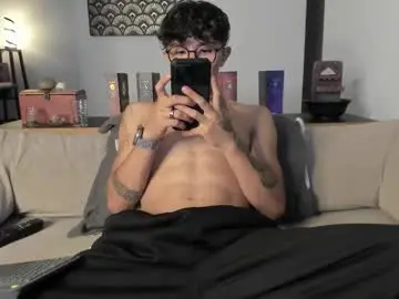 Chaturbate Free Live Porn of im__thomas