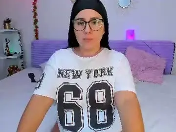 Chaturbate Sex Cam of bonny_greylm