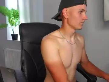 Chaturbate Free Live Porn of damien_dallas