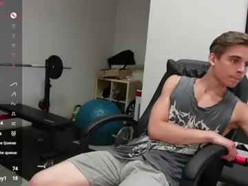 Chaturbate Live Sex Cam of damien_dallas