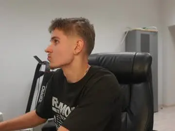 Chaturbate Live Porn of damien_dallas