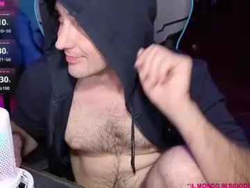 Chaturbate Sex Cam of gil_gamesh2nd