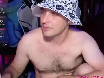 Chaturbate Live Porn of gil_gamesh2nd