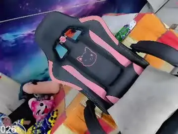 Chaturbate Free Live Porn of kilye_nellaa