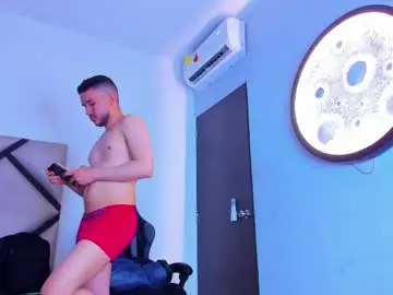 Chaturbate Adult Webcam of mike_256