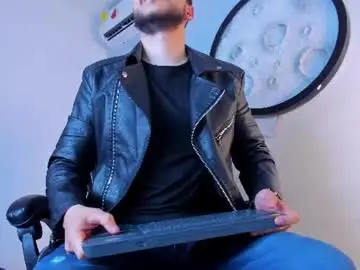 Chaturbate Best live sex cam show of mike_256