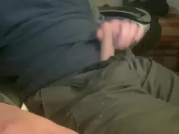 Chaturbate Live Sex Cam of skywalker22