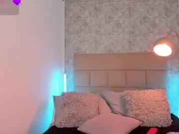 Chaturbate Live Sex Cam of _sophiagarcia_