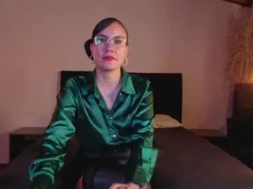 Chaturbate Live Sex of aghata_moon