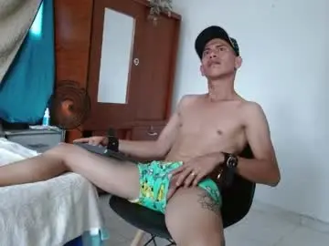 Chaturbate Free Porn Cam of johan_kitten