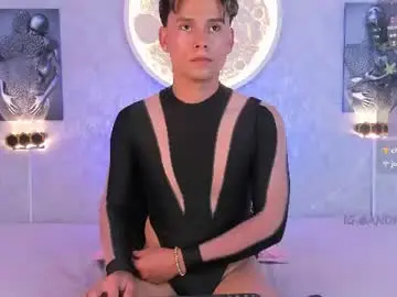 Chaturbate Sex Cam of perfectskinny_latinmen_07