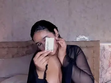 Chaturbate Live Sex of whitneybrown_