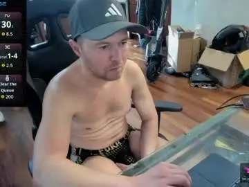Chaturbate Live Sex Cam of aaron_skye