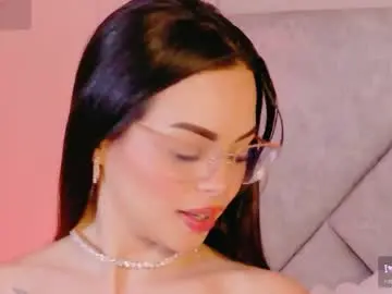 Chaturbate Free Porn Cam of maddisonevanss