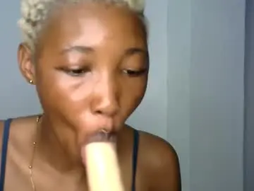Chaturbate Live Sex Cam of sweet_pussy04