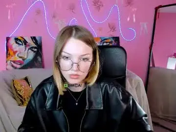 Chaturbate Sex Chat of gia_lee_
