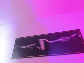 Chaturbate Live Sex Cam of lulu_exotic