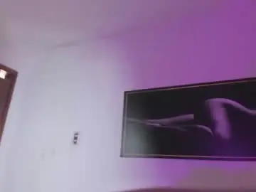 Chaturbate Live Sex Cam of lulu_exotic