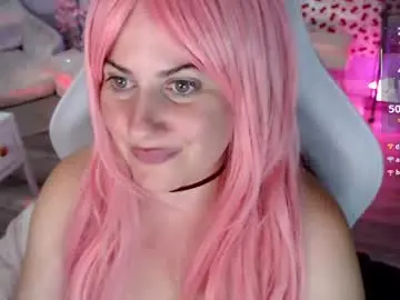 Chaturbate Live Sex Cam of bellastar84