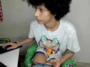 Chaturbate Best live sex cam show of cardrey05
