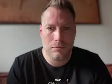 Chaturbate Free Porn Cam of chris2024x