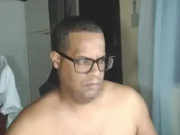 Chaturbate Watch Live Sex Cams of coratelrey