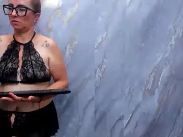 Chaturbate Adult Webcams of milf_drip