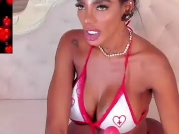 Chaturbate Live Sex Cam of shantallknowless