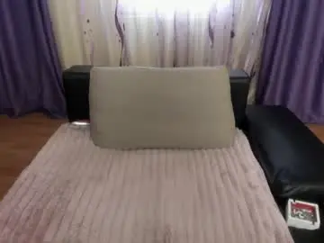 Chaturbate Live Sex Cam of silvyalove