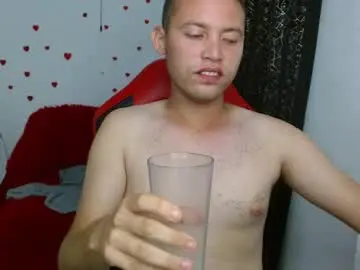 Chaturbate Live Porn of sven_fox723