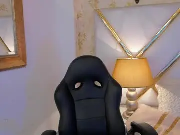 Chaturbate Sex Chat of tiny_thomm
