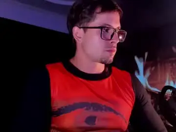 Chaturbate Free Live Porn of adam_bouton
