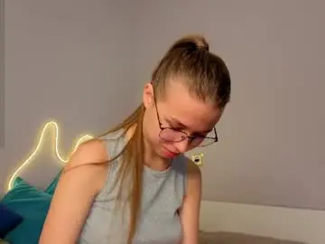 Chaturbate Sex Cam of emma_clon