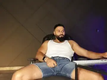 Chaturbate Free Live Porn of glennmasters