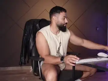 Chaturbate Best live sex cam show of glennmasters