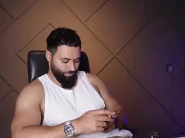 Chaturbate Live Sex Cam of glennmasters
