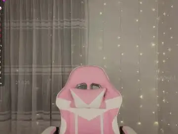 Chaturbate Live Sex Cam of lilyrose1_
