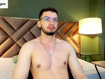 Chaturbate Adult Webcam of michael_magno