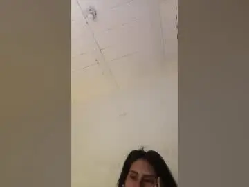 Chaturbate Adult Webcams of mli739709