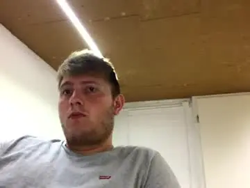 Chaturbate Live Sex Cam of outflayd